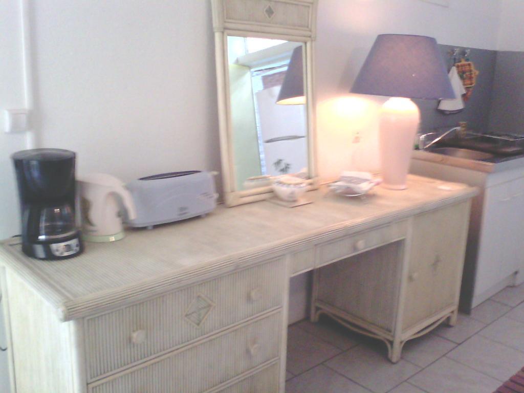 Appartement Villegiature Port-Louis Exteriör bild